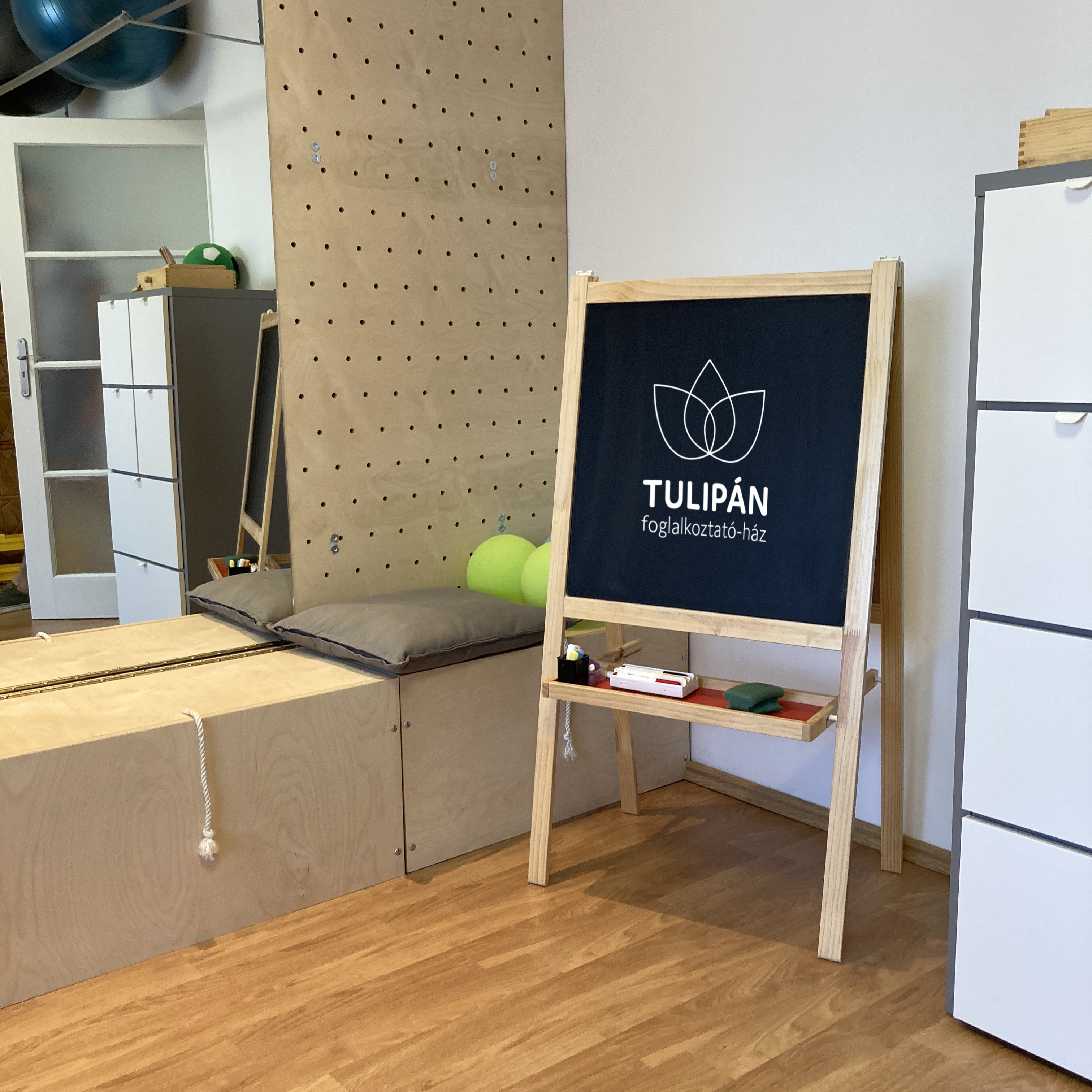 tulipanhaz-csoportos-foglalkozas-small2
